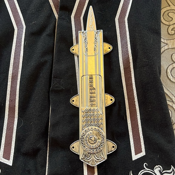 Assassin's Creed Costume - Picture 4 of 5